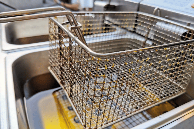 Comment nettoyer une friteuse